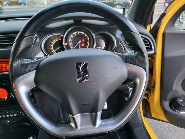 CITROEN DS3 2015 Image 31
