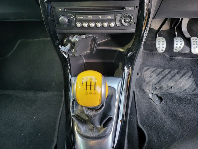 CITROEN DS3 2015 Image 31