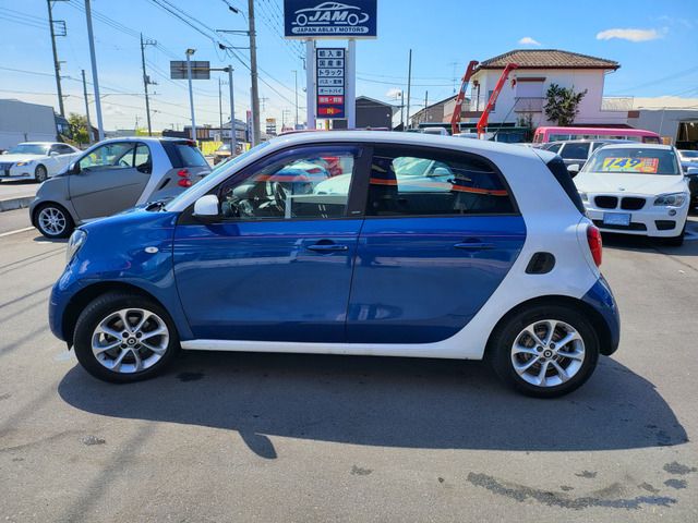 MCC SMART FORFOUR 2017 Image 31