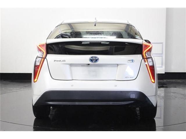 TOYOTA PRIUS 4WD 2018 Image 31