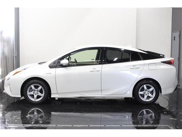 TOYOTA PRIUS 4WD 2018 Image 31