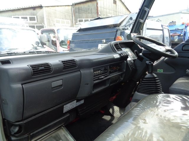 NISSAN DIESEL CONDOR 2004 Image 31