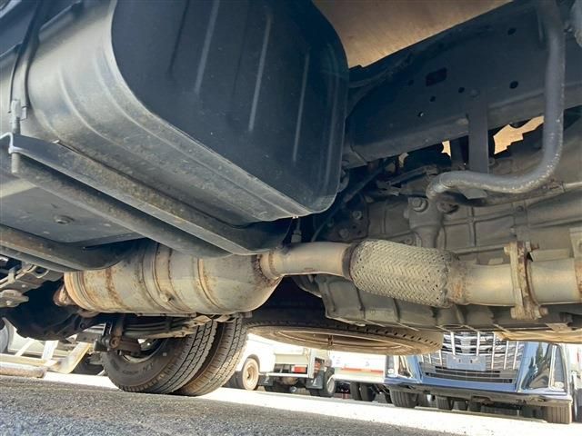 HINO DUTRO 2015 Image 31