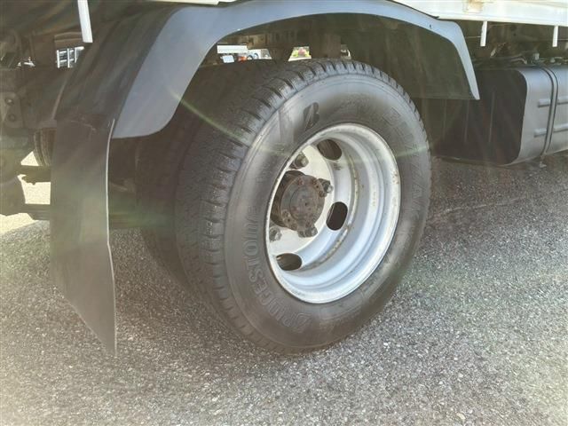 HINO DUTRO 2015 Image 31