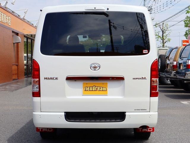 TOYOTA HIACE VAN 4WD 2023 Image 31