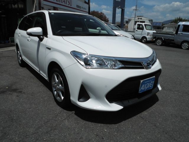 TOYOTA COROLLA FIELDER HYBR 2019 Image 31