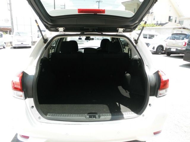 TOYOTA COROLLA FIELDER HYBR 2019 Image 31