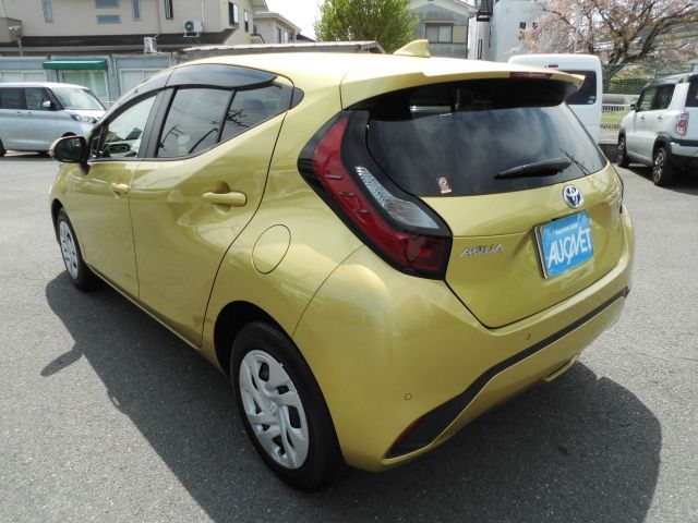 TOYOTA AQUA 2022 Image 31