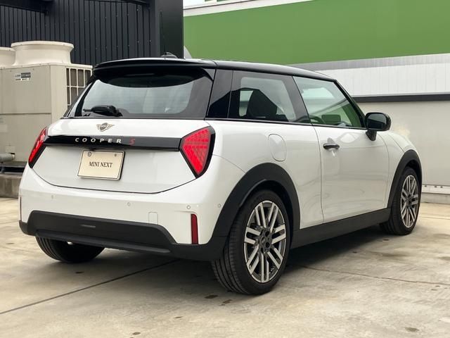 BMW MINI COOPER 2024 Image 31