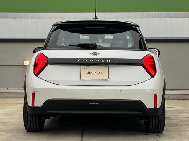 BMW MINI COOPER 2024 Image 31