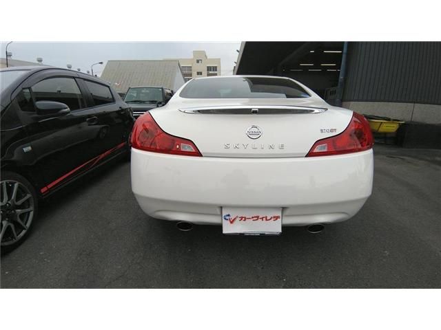 NISSAN SKYLINE COUPE 2012 Image 31