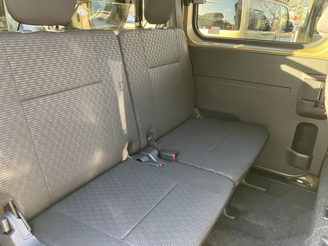 DAIHATSU HIJET DECKVAN 4WD 2024 Image 31