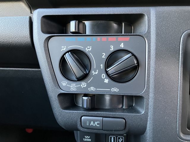 DAIHATSU HIJET DECKVAN 4WD 2024 Image 31