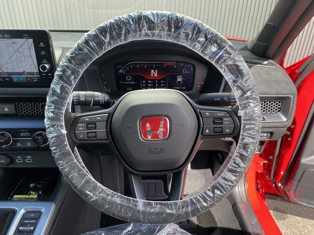 HONDA CIVIC HATCHBACK 2025 Image 31