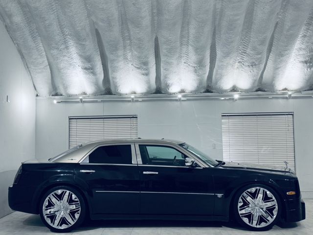 CHRYSLER 300C 2005 Image 31