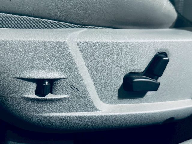 CHRYSLER 300C 2005 Image 31