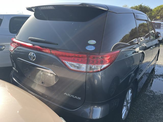 TOYOTA ESTIMA 2012 Image 31