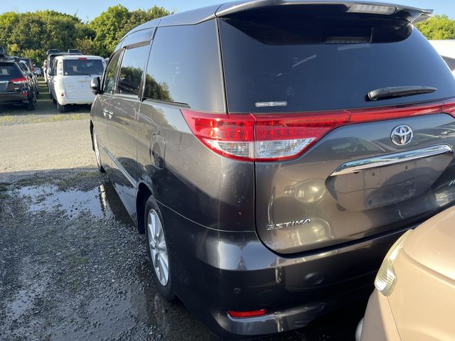 TOYOTA ESTIMA 2012 Image 31