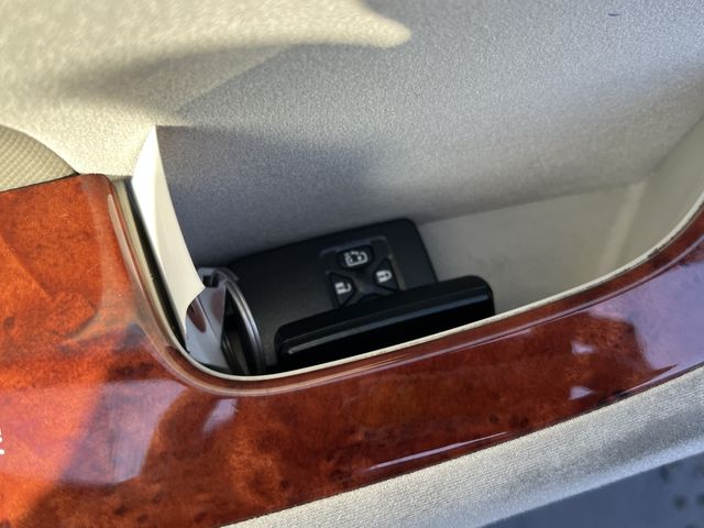 TOYOTA ESTIMA 2012 Image 31