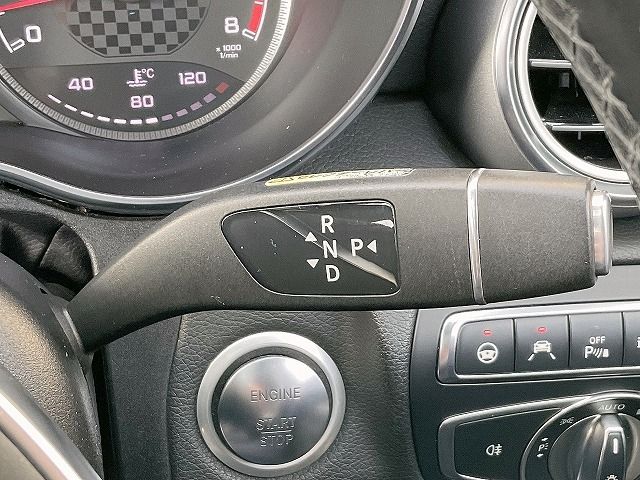 MERCEDES BENZ MERCEDES AMG C STATI 2018 Image 31