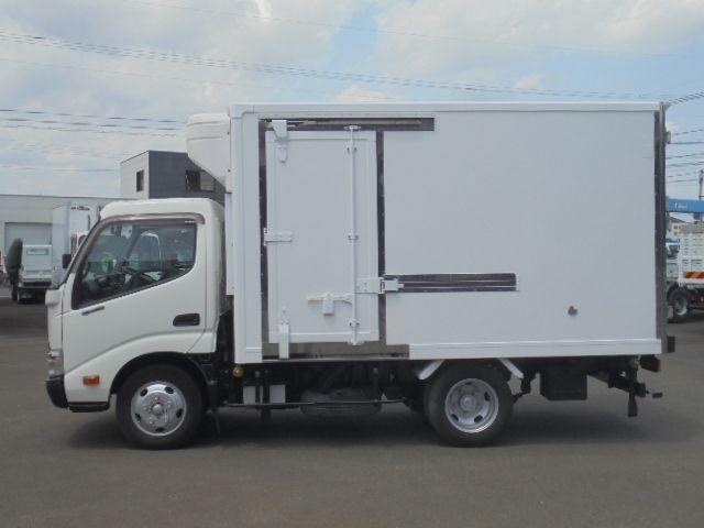 HINO DUTRO 2015 Image 31