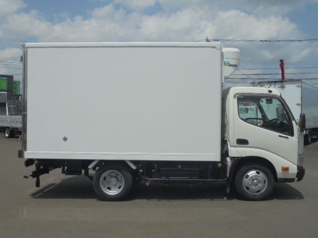 HINO DUTRO 2015 Image 31