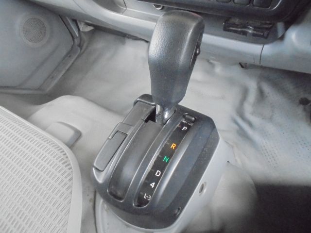 HINO DUTRO 2015 Image 31