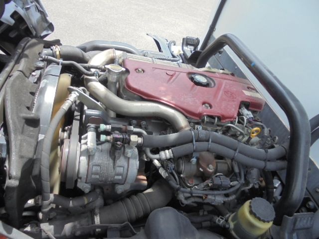 HINO DUTRO 2015 Image 31