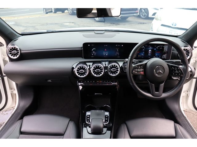 MERCEDES BENZ A CLAS 2019 Image 31