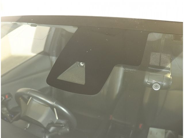 TOYOTA PRIUS 2016 Image 31