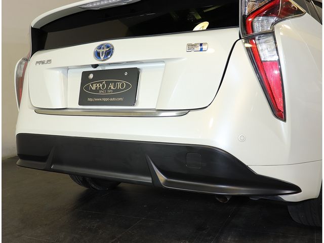 TOYOTA PRIUS 2016 Image 31