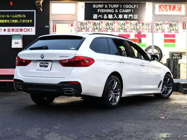 BMW 5SERIES TOURING 2019 Image 31
