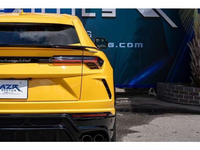 LAMBORGHINI URUS 2021 Image 31