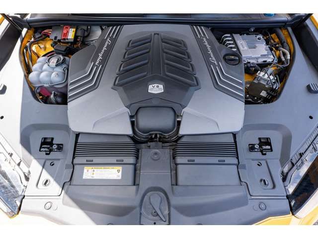 LAMBORGHINI URUS 2021 Image 31