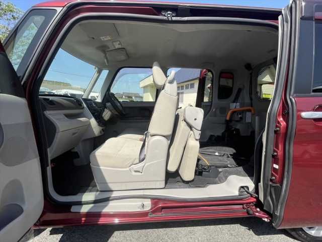 DAIHATSU TANTO 2014 Image 31