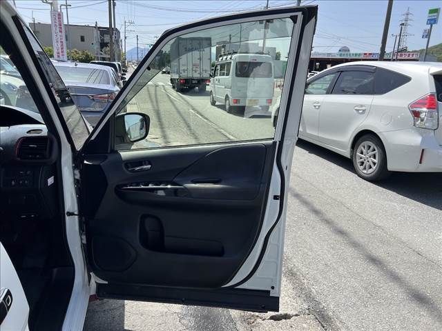 NISSAN SERENA  S-HYBRID 2018 Image 31