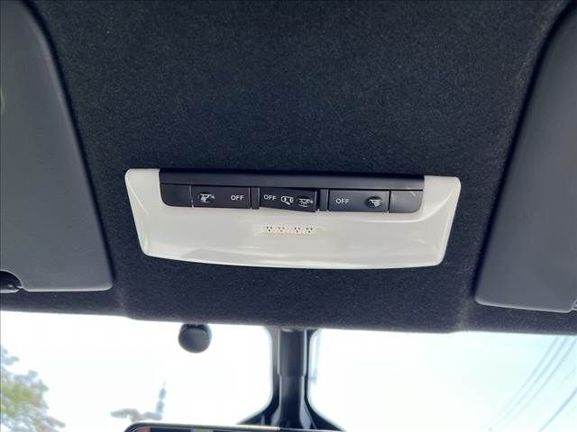 NISSAN SERENA  S-HYBRID 2018 Image 31