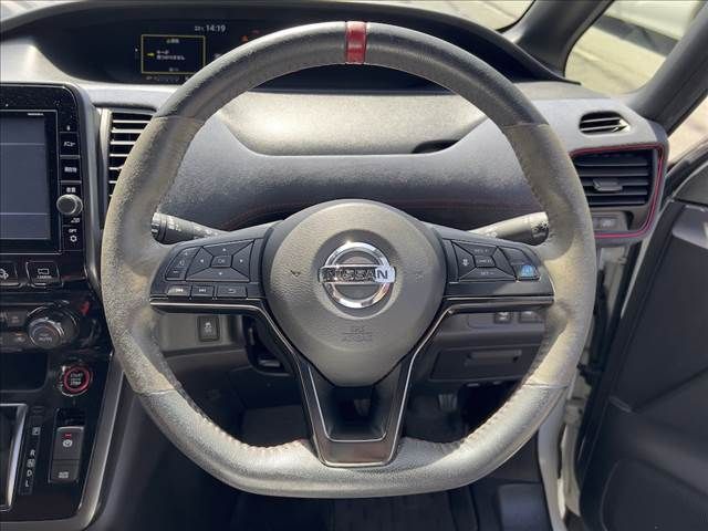 NISSAN SERENA  S-HYBRID 2018 Image 31