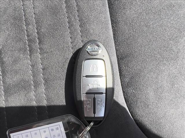 NISSAN SERENA  S-HYBRID 2018 Image 31