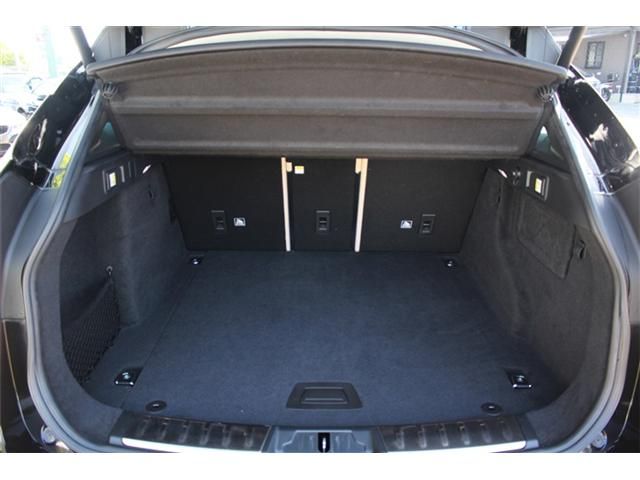 JAGUAR F-PACE 2018 Image 31