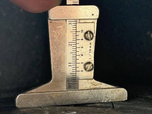 NISSAN ELGRAND 2017 Image 31