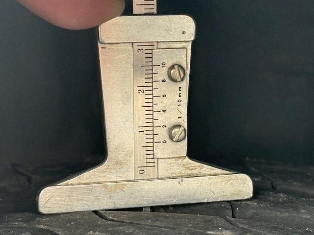 NISSAN ELGRAND 2017 Image 31