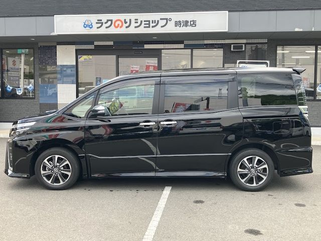 TOYOTA VOXY 2020 Image 31