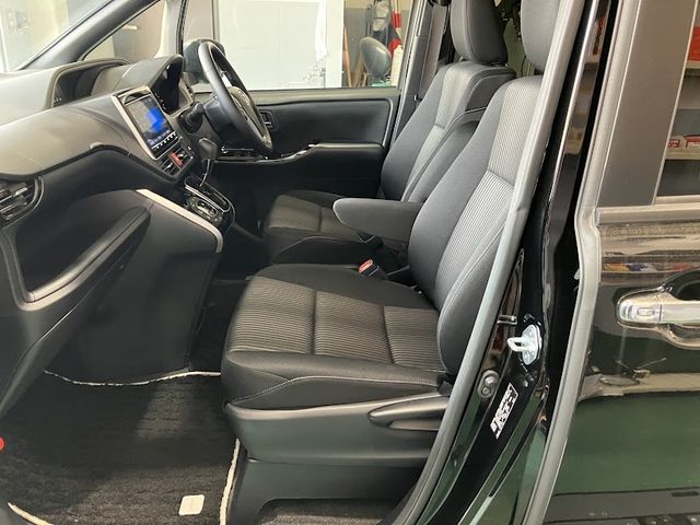 TOYOTA VOXY 2020 Image 31