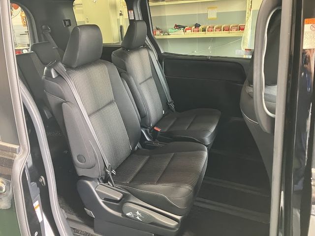 TOYOTA VOXY 2020 Image 31