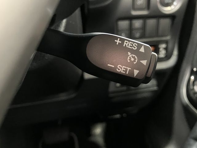 TOYOTA VOXY 2020 Image 31