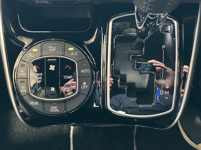 TOYOTA VOXY 2020 Image 31