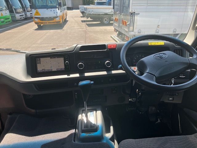 TOYOTA COASTER 2017 Image 31