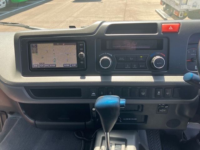 TOYOTA COASTER 2017 Image 31