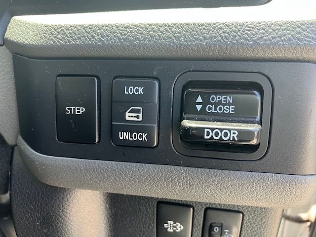 TOYOTA COASTER 2017 Image 31